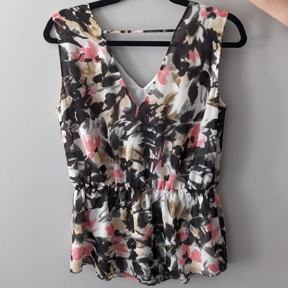 RW&co top size small - Picture 2 of 5